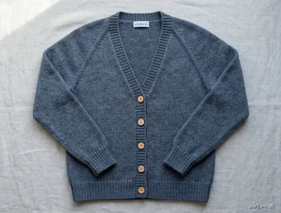 Stitch chart guide image for Easy V-Neck Raglan Cardigan