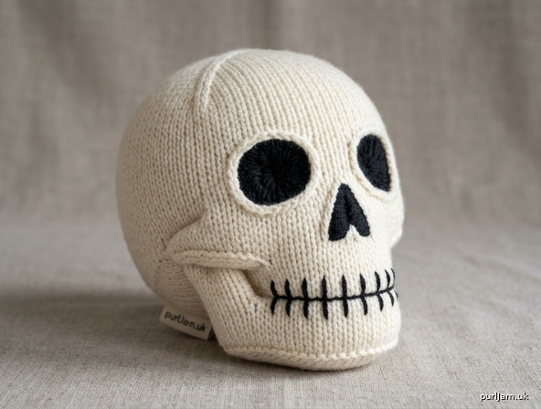 The Cursed Skull A Sea Of Thieves Inspired Amigurumi