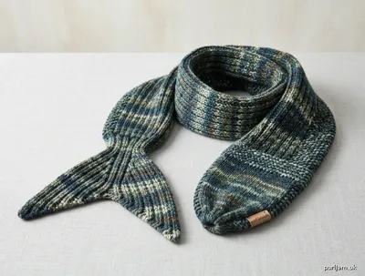 Stitch chart guide image for Forked Tail Fish Scarf