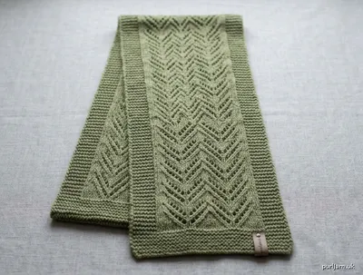 Stitch chart guide image for Beginner Danish Lace Scarf