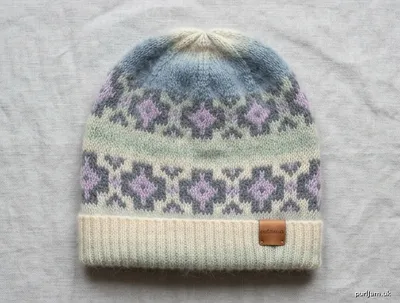 Stitch chart guide image for Halo Fair Isle Beanie