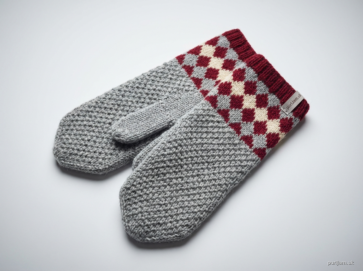 Viking Armor Mittens