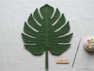 Stitch chart guide image for Realistic Monstera Leaf